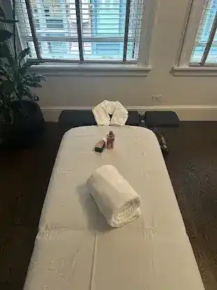 NYC Outcall Massage by Aleenta Holistic