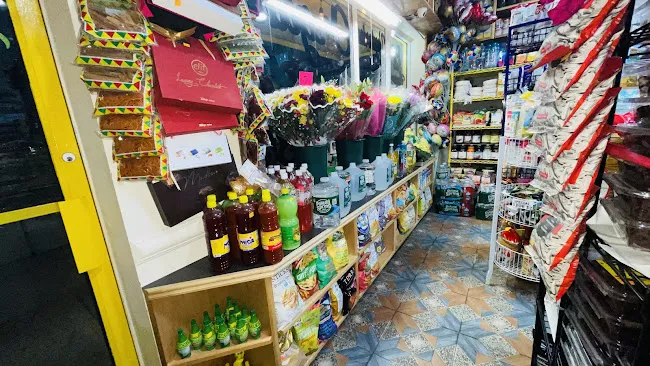 Organic Green Planet Grocery Store