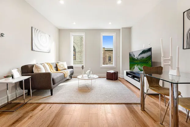 OrganizDwell LLC Home Staging and Redesign