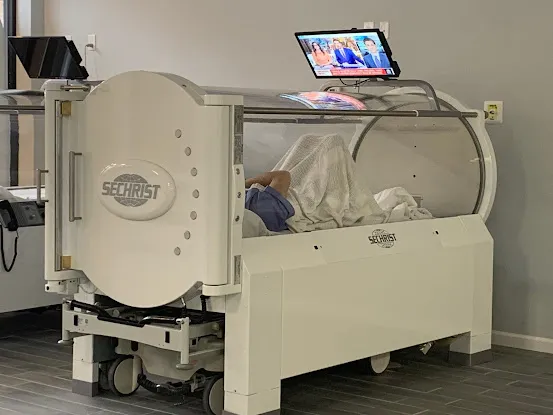 Oxygen Clinic - Hyperbaric Therapy and Wound Care