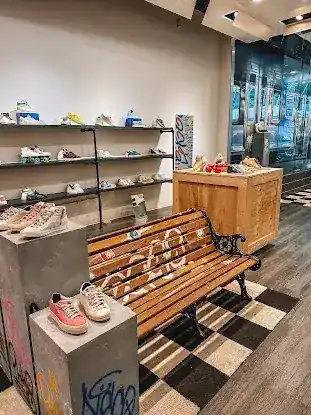 P448 Store
