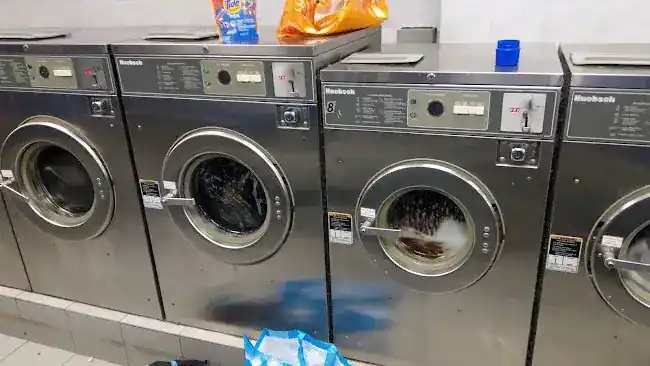 P & P Laundromat