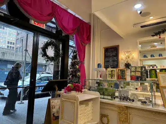 P & T Interiors