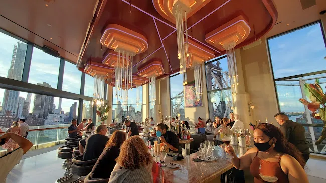 Panorama Room