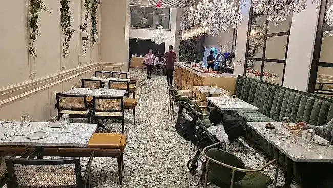Patis Bakery