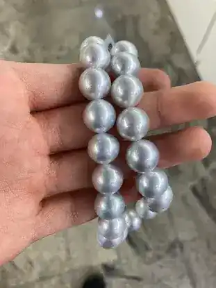 Pearls Market New York