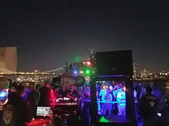 Pier 42