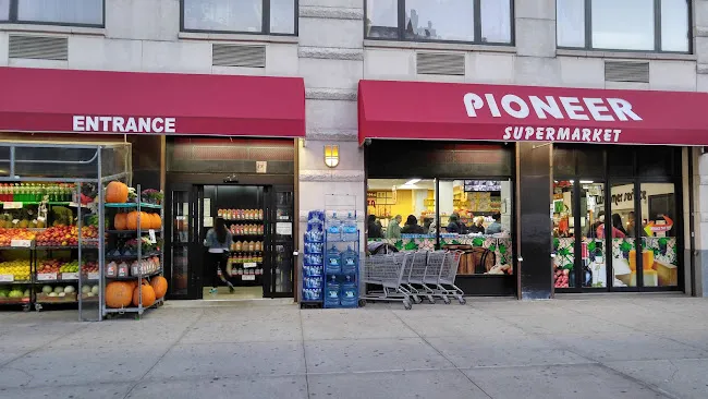 Pioneer Supermarkets of Harlem