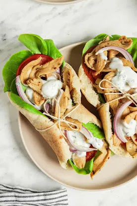 Plantega (Nadal 3 deli) vegan food