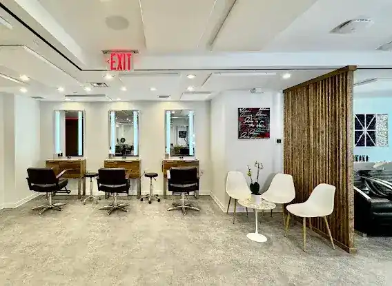 PM Jerome Lordet Salon