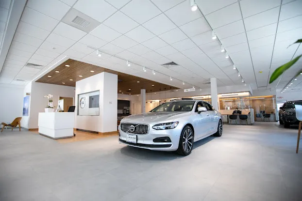Prestige Volvo Cars Englewood