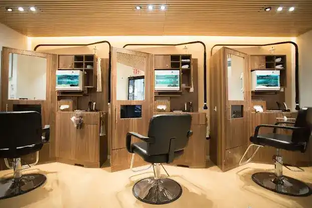 QB HOUSE TOKYO COLUMBUS CIRCLE