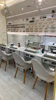 QQ Nails & Spa