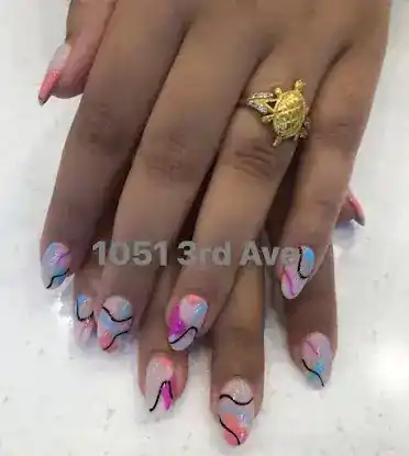 QQ Nails & Spa