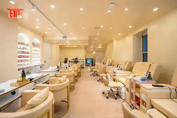 QQ Nails & Spa