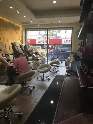 QQ Nails & Spa