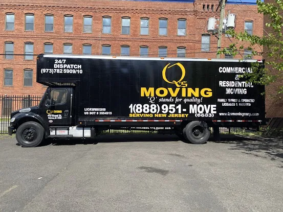 Q's Moving Corp.