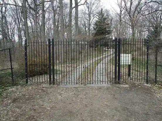 Quaker Cemetery
