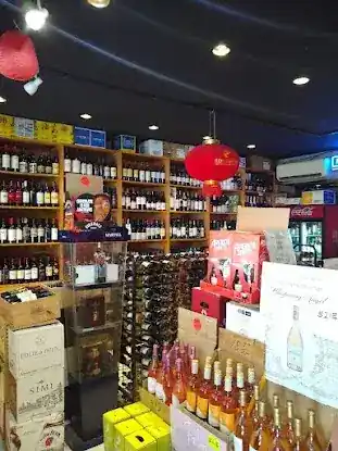 R & S 49 Liquor Corp
