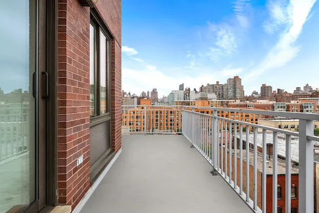 Rafael Barbosa - New York Real Estate Agent