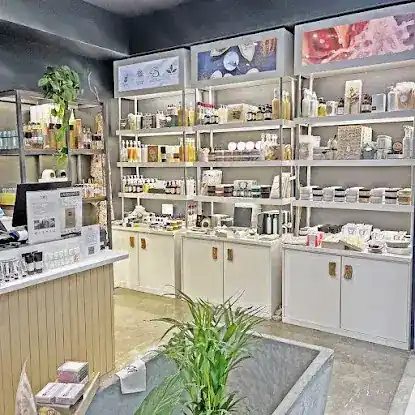 Rain Natural Skincare Lexington