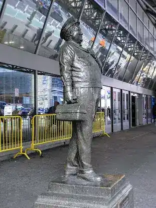 Ralph Kramden Statue