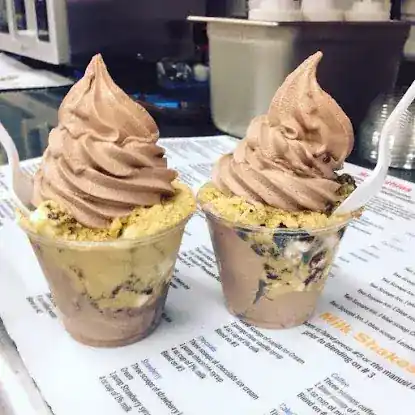 Ralph’s Famous Italian Ices and Ice Cream