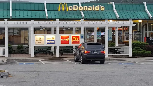 Ramapo Travel Plaza