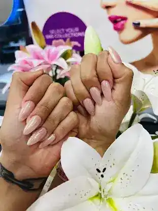 Red Ruby Nails & Spa