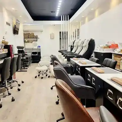 Relax Nails Inc