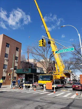 Reliable Lifting | Knuckleboom Services NYC | Boom Services NYC