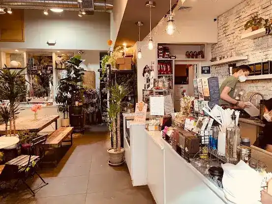 Remi Flower & Coffee