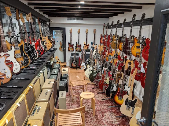 Retrofret Vintage Guitars