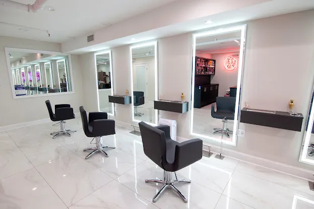 Rëzo Hair Salon