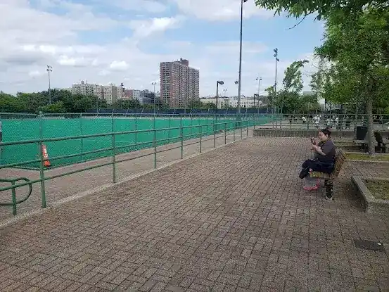 Riverbank State Park Tennis Courts