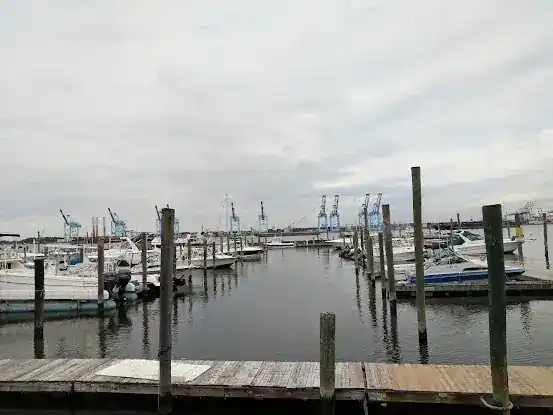 Robbins Reef Yacht Club