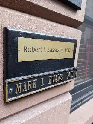 Robert I Sassoon MD