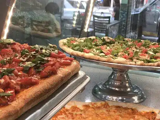 Roma Pizza