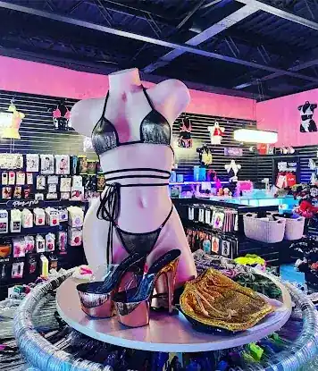 Romantic Depot