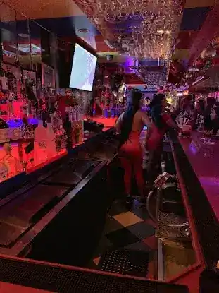 Romanticos Gentlemen Night Club