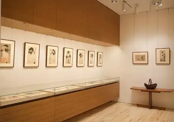 Ronin Gallery