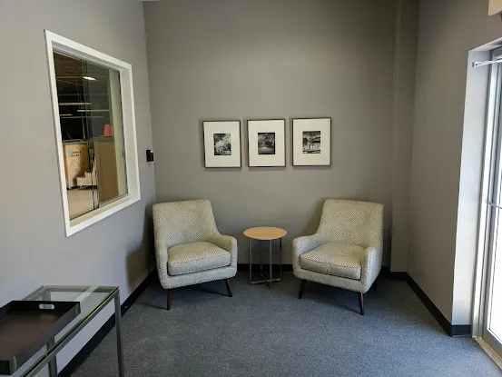 Room & Board New York Area Delivery Center