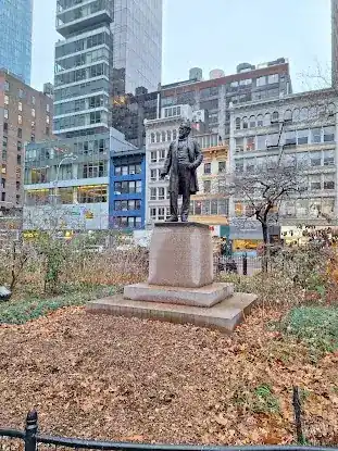 Roscoe Conkling Monument