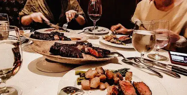 Royal 35 Steakhouse
