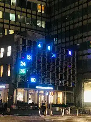 Rudolph de Harak Digital Clock