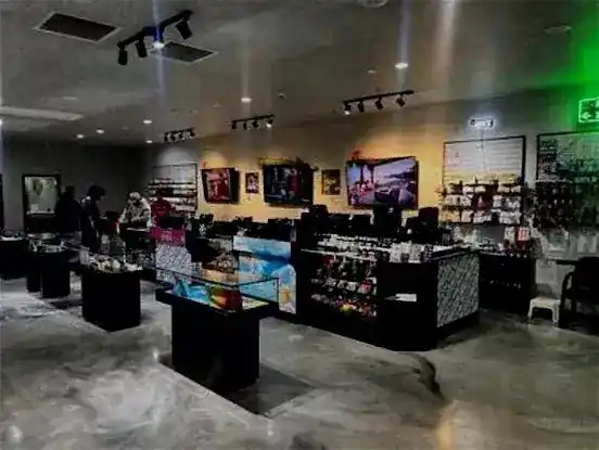Rushcare Dispensary Medical & Recreational Delivery
