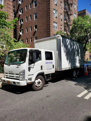 Sach’s Movers