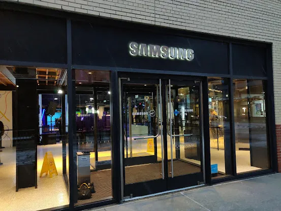 Samsung 837