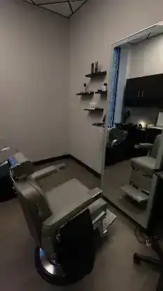 SAVANT Barber Studio