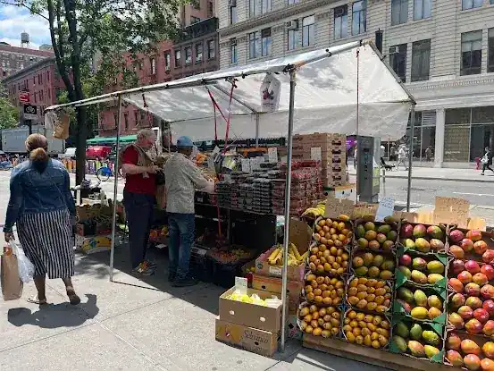 Scotts Fruit/ Veggie Vendor